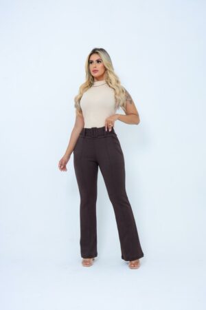 Calça flare Social Bailarina Jacquard linho Marrom com cinto fixo com bastante elastano e cintura alta