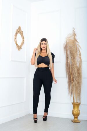 Calça leggings social Cor Preta tecido pop com cinto fixo e com elástano cintura alta