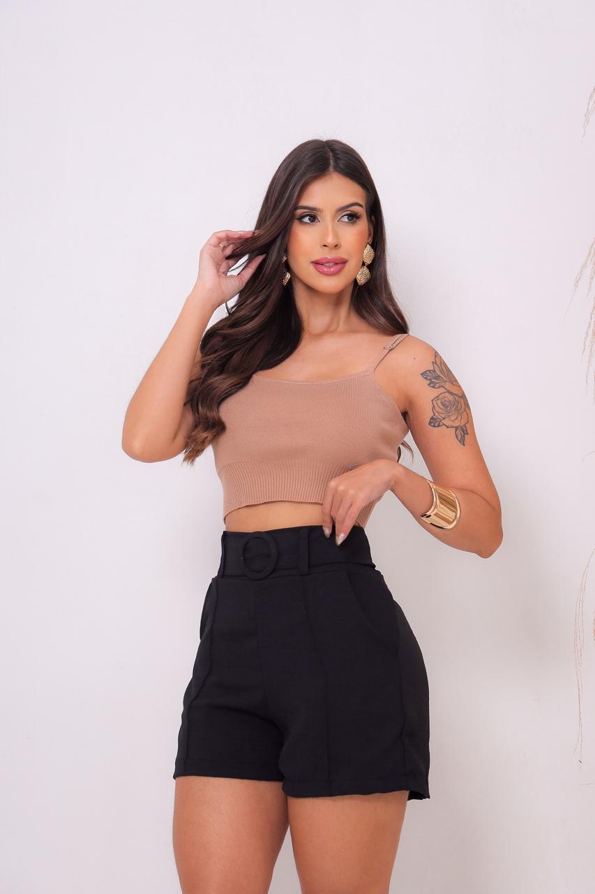 Shorts Feminino Com Cinto Tecido Duna Liso Preto